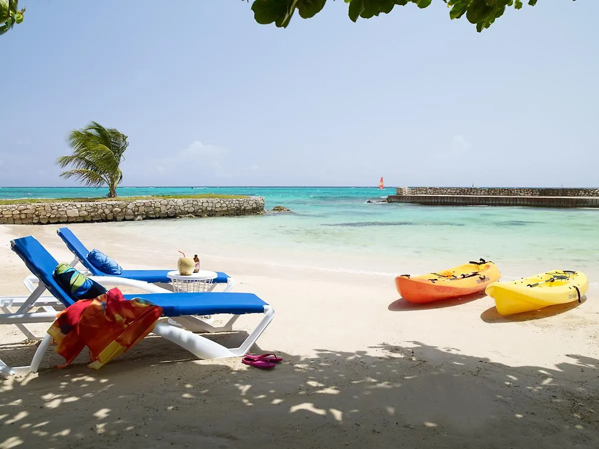 Four Winds Four Bedroom Villa Ocho Rios 0*,
